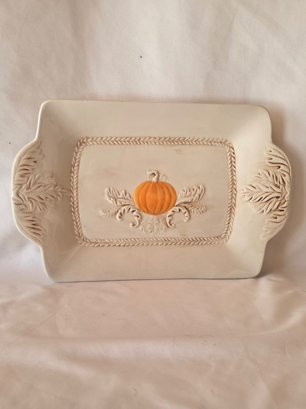 Creative Co-Op Rustic Ivory Ceramic Embossed Pumpkin Serving Dish Hand Painted